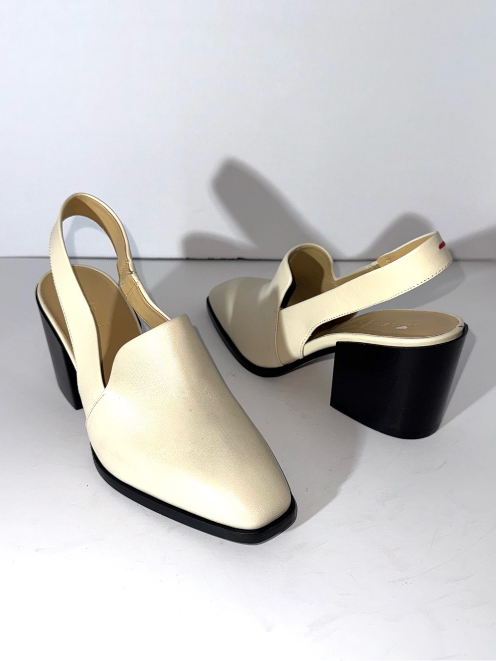 Aeyde Ala Slingback Pumps